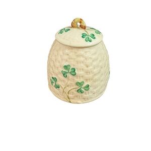 Belleek Shamrock Basket Weave Covered Jar Behive Honey 6th Green Mark 1965-80